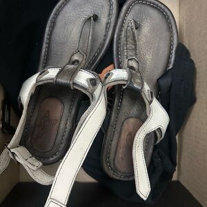 Freebird Brown and Cream Sandals